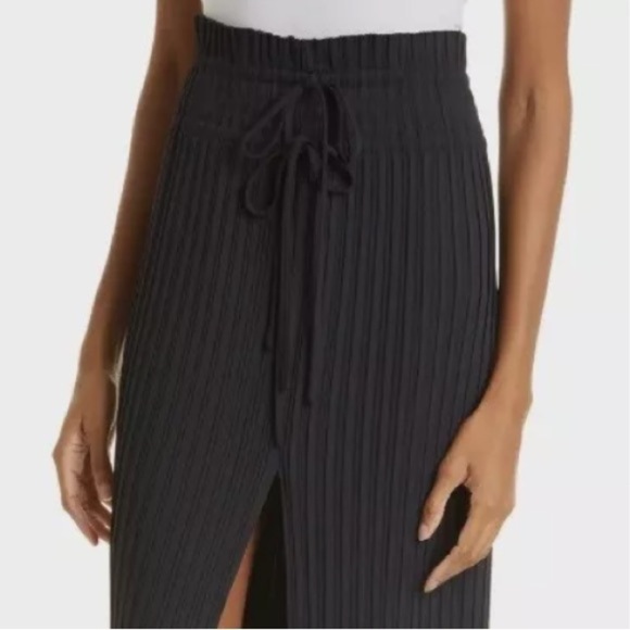 A.L.C. Stella Pleated Skirt in Black Plisse Woven Size 0 - Picture 4 of 12